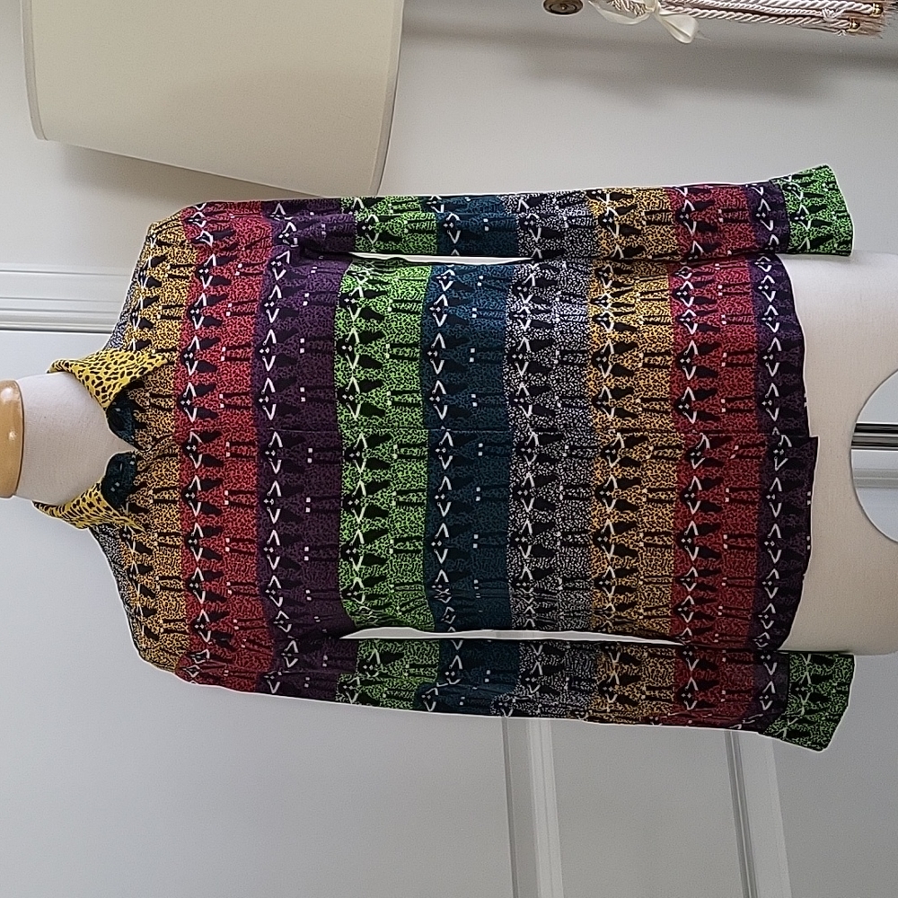 Alice + Olivia colorful,  silk,   elegant blouse,  size XS
